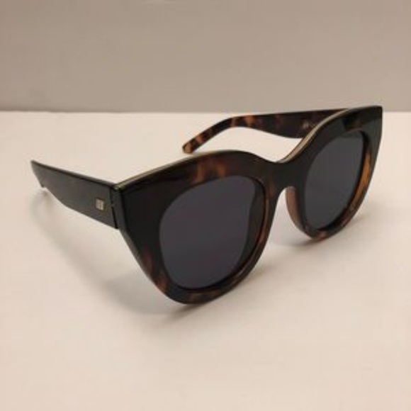 NWOT Le Specs Air Heart Sunglasses Tortoise - Picture 5 of 8